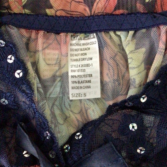 Spree Intimates Floral Lace & Sequins Babydoll with Matching Panty - Size Small - Picture 8 of 8